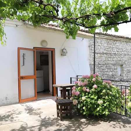 Stone Gorice Guest house *